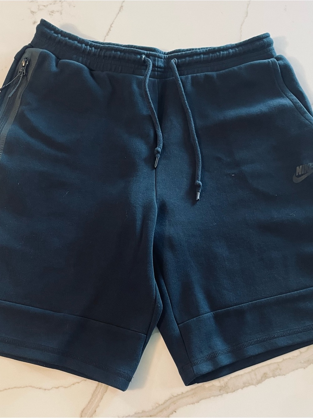 Nike Tech Fleece Men’s Black Athletic Shorts Size XL